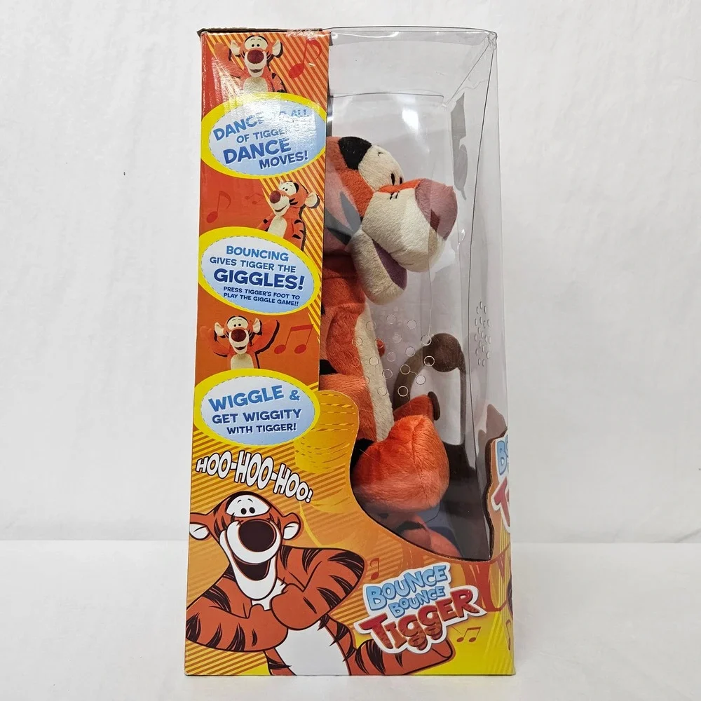 Winnie the Pooh Bounce Bounce Tigger Animated Dancing Plush Toy 2012 Damaged Box